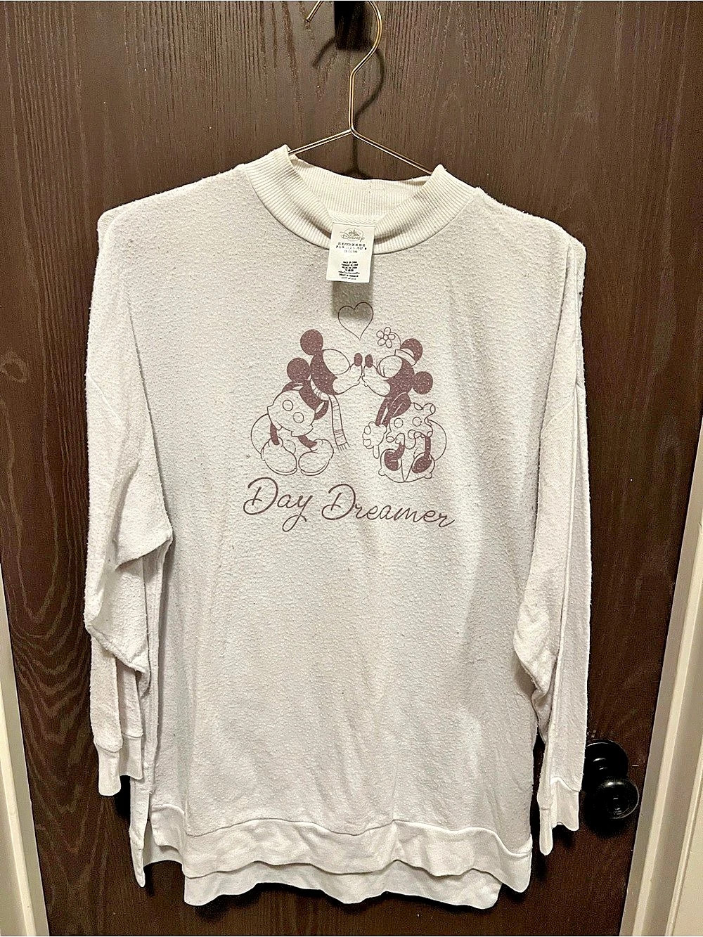 Disney Mickey and Minnie Mouse Day Dreamer Long Sleeve Sweatshirt - White